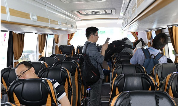 海格客车在京发布全新一代大数据智慧客车